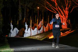 BIB: 5258
                            <button type="button" onclick="openModal(22513291)" class="btn btn-primary btn-sm float-right btn-popup" data-toggle="modal" data-target=".modal-high-quality">
                        <i class="fas fa-shopping-cart"></i> Add to Cart
                    </button>
                                            <button type="button" onclick="isThisMe(22513291, true)" class="btn btn-success btn-sm float-right btn-popup btn-isme hidden" data-toggle="tooltip" data-placement="bottom" title="นี่คือรูปของคุณใช่ไหม คลิกที่นี่เพื่อเอาเข้าอัลบั้ม">
                        <i class="fas fa-plus"></i> Add to album
                    </button>
                    <button type="button" onclick="isThisMe(22513291, false)" class="btn btn-warning btn-sm float-right btn-popup btn-isnotme hidden">
                        <i class="fas fa-ban"></i> Remove from album
                    </button>